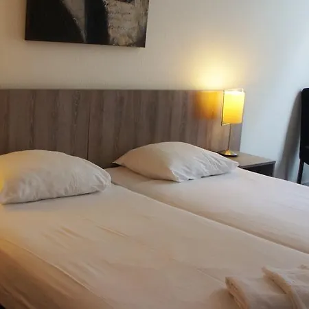 De Paasberg 3* إيدي