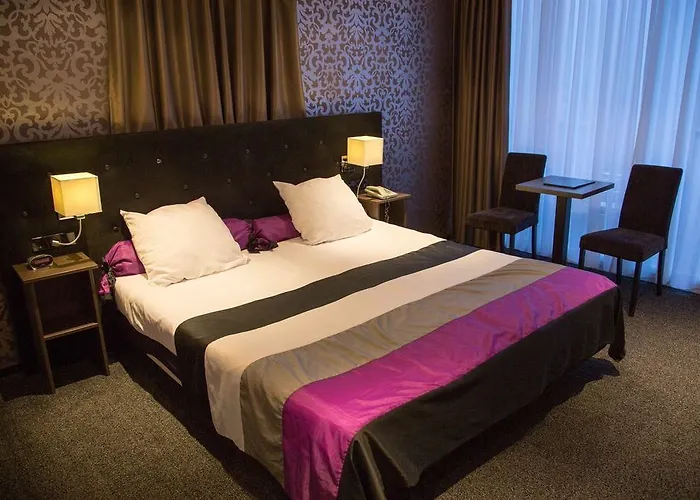 Hotel De Paasberg 3*